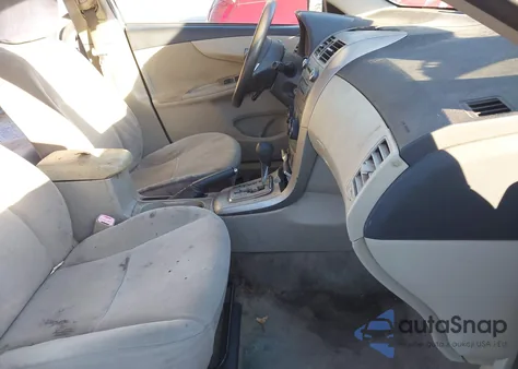 2011 Toyota Corolla Le z USA, uszkodzony, nr VIN JTDBU4EEXBJ102945